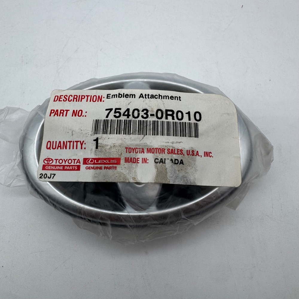 2015-2018 TOYOTA RAV4 LIFT GATE EMBLEM BADGE REAR 75403-0R010 OEM